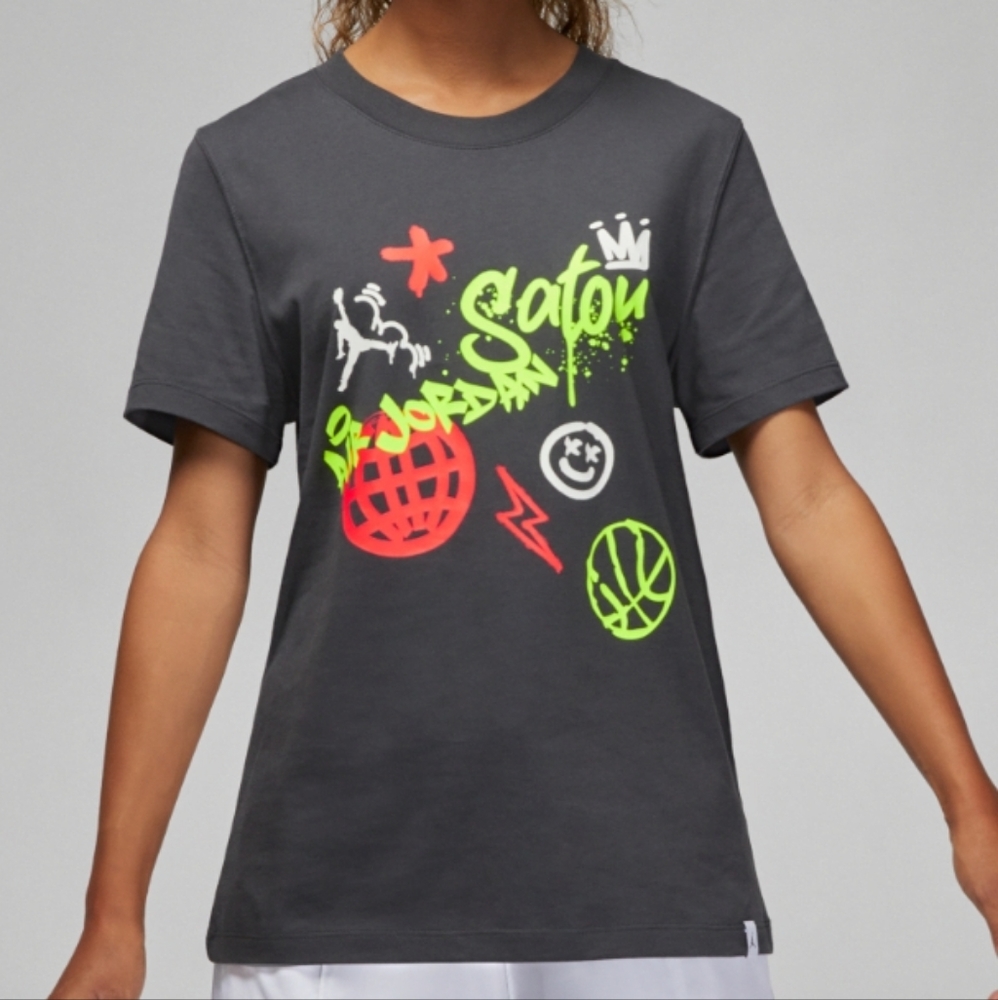 NWT Women's Jordan tee